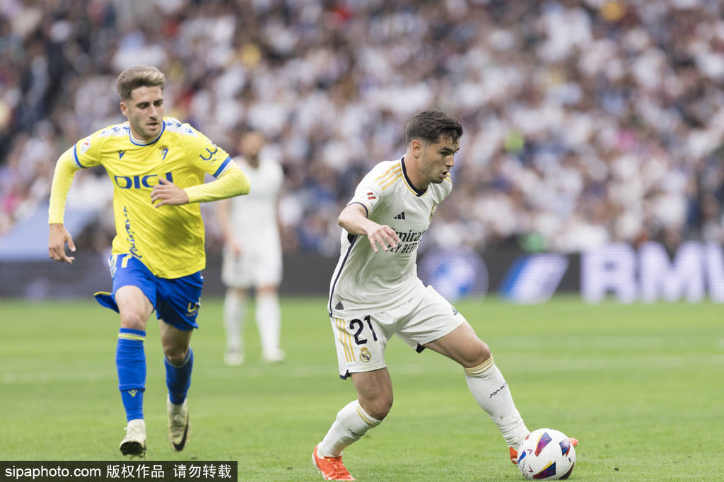 青岛队的防 青岛队的防